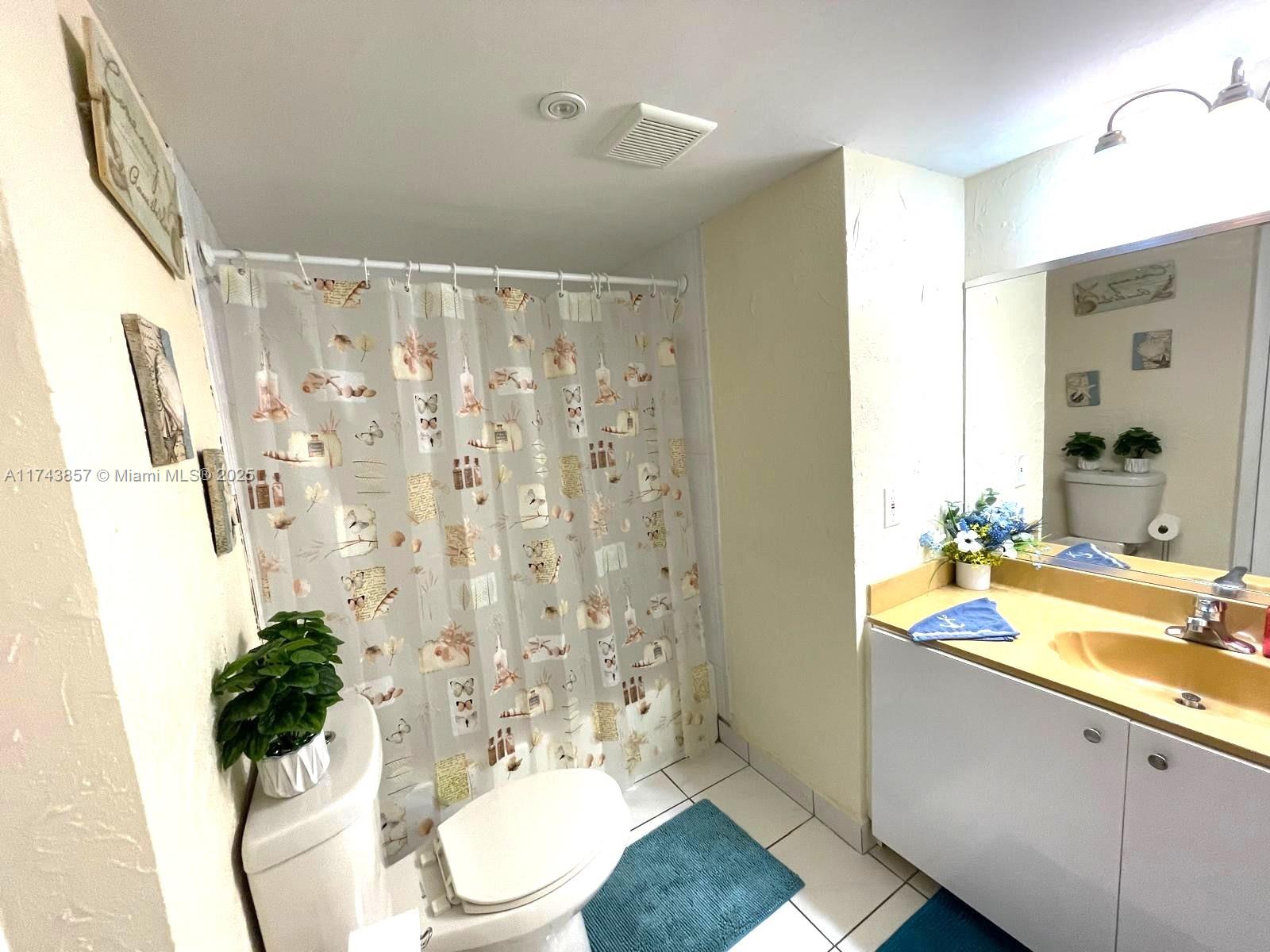 KENDALL ACRES WEST CONDO - Residential