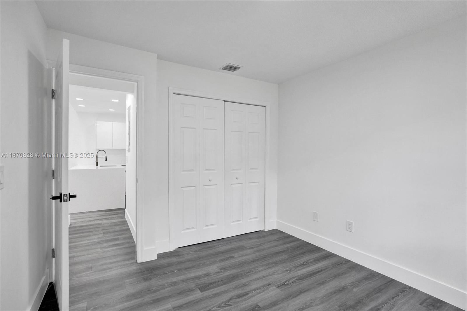 ROCK ISLAND LAND CORP - Residential