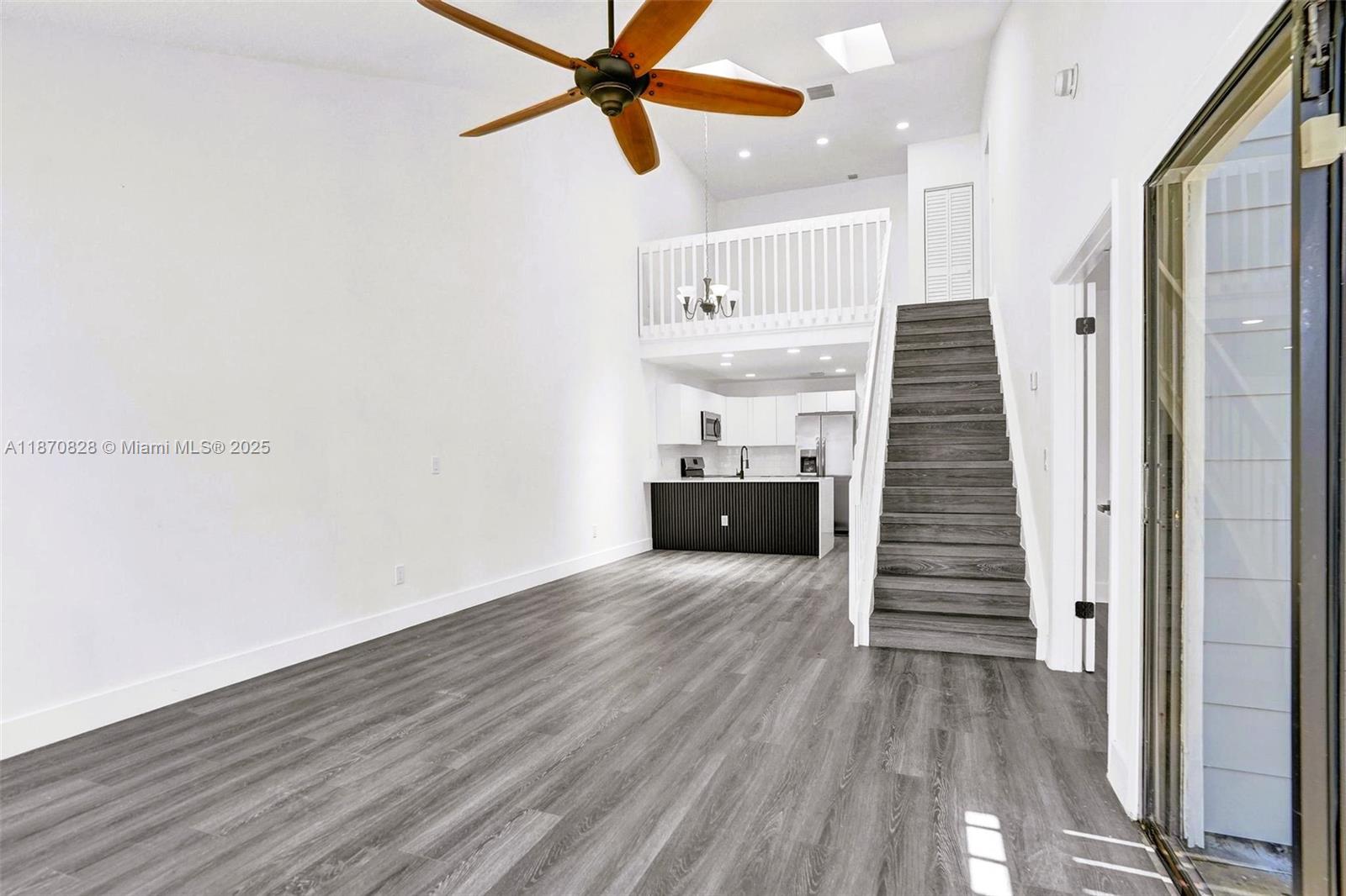 ROCK ISLAND LAND CORP - Residential