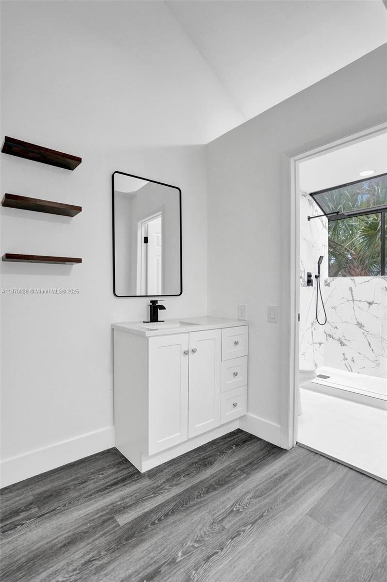 ROCK ISLAND LAND CORP - Residential