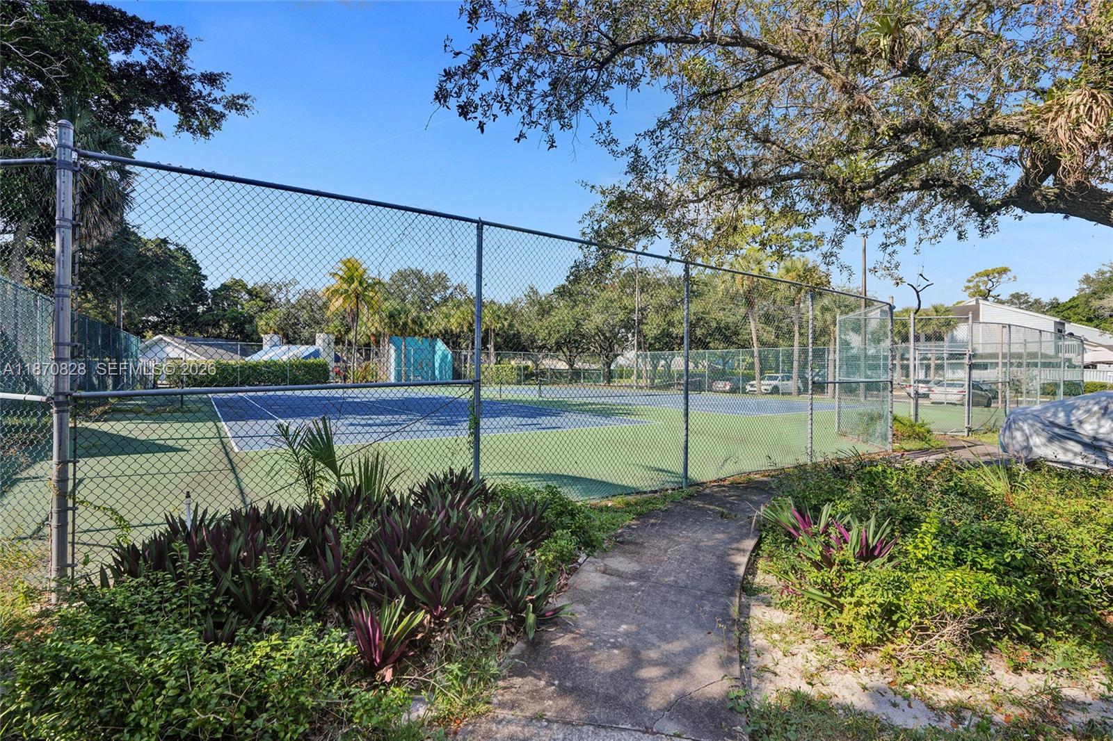 ROCK ISLAND LAND CORP - Residential