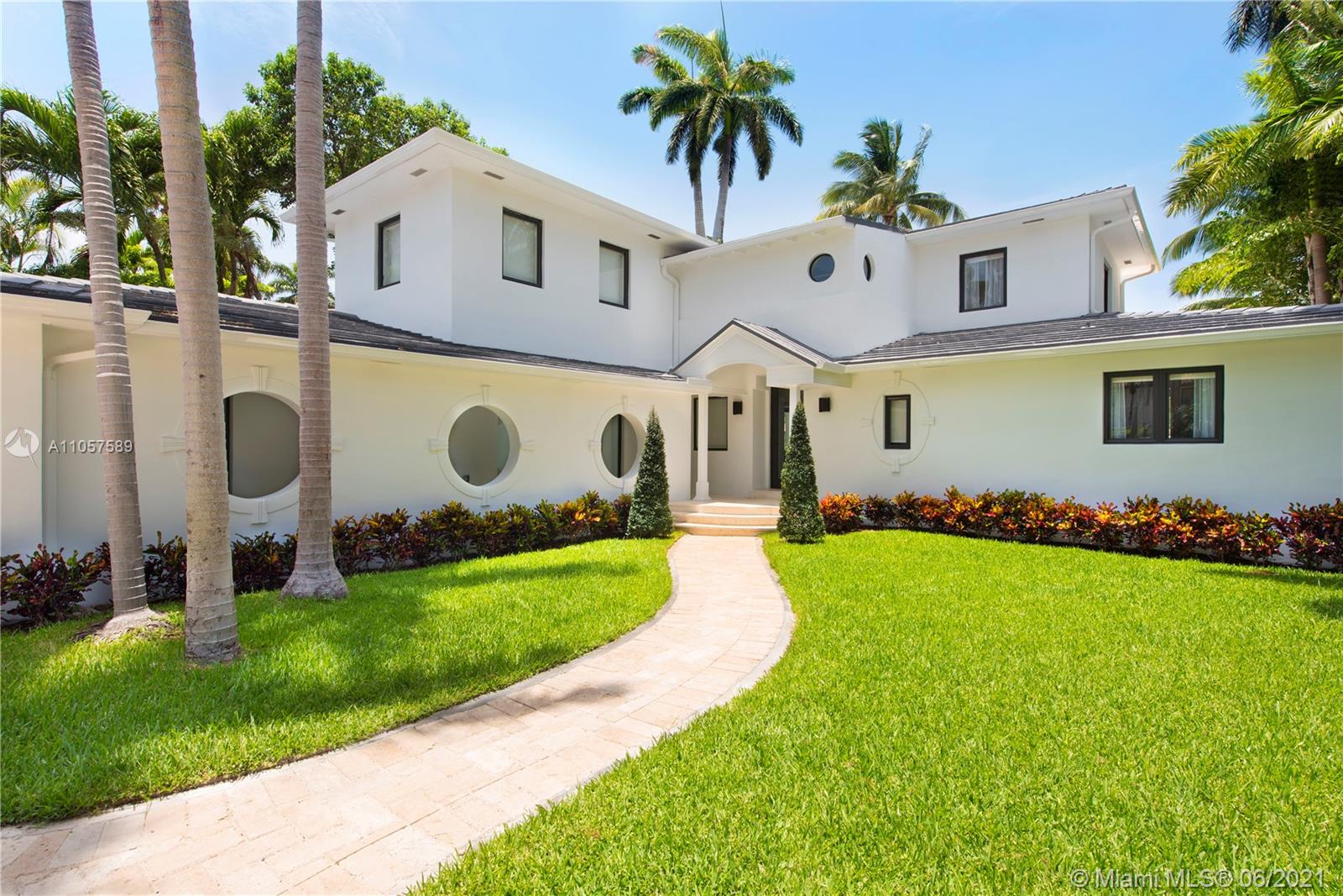 SUNSET ISLANDS-ISLAND NO - Residential