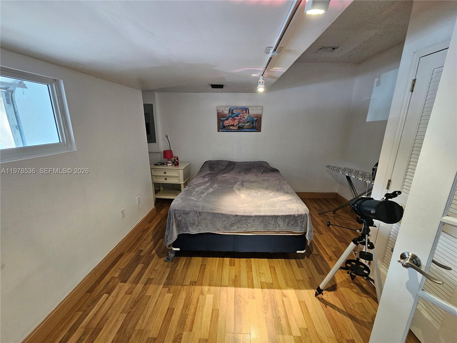 DORAL LANDINGS EAST - Residential Lease