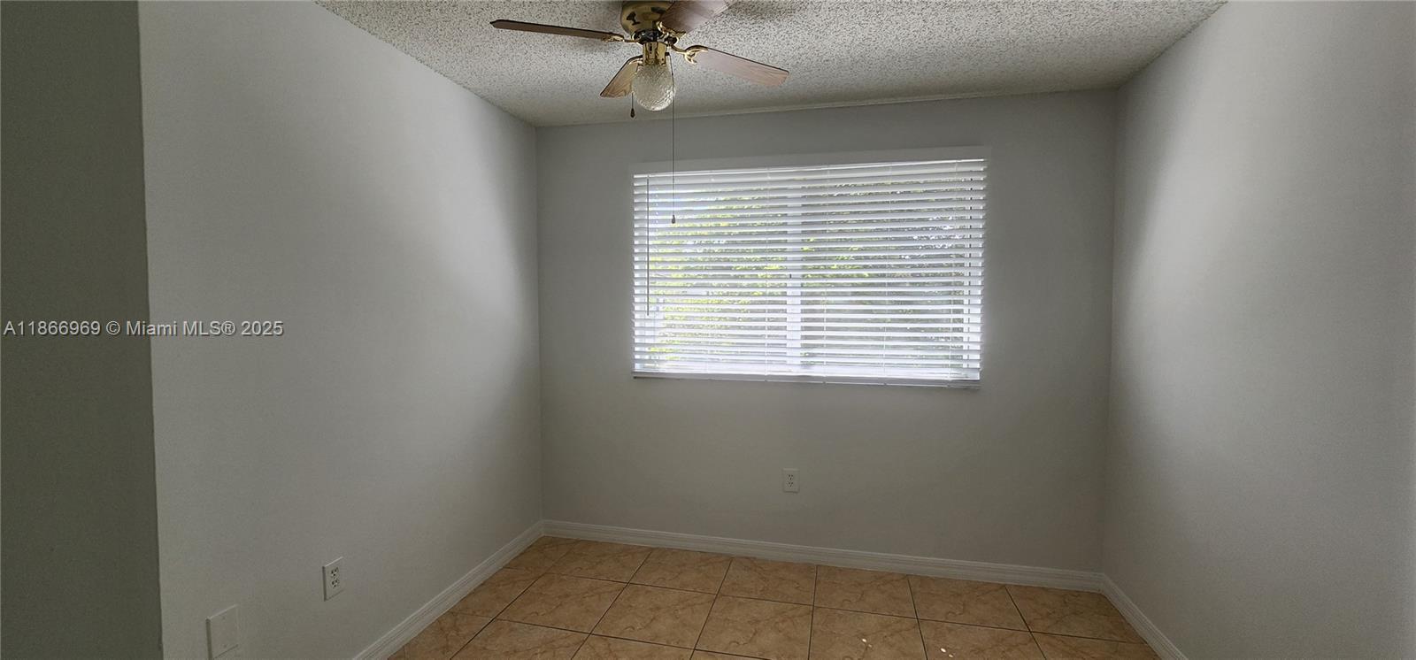 TIFFANY LAKES CONDO - Residential Lease