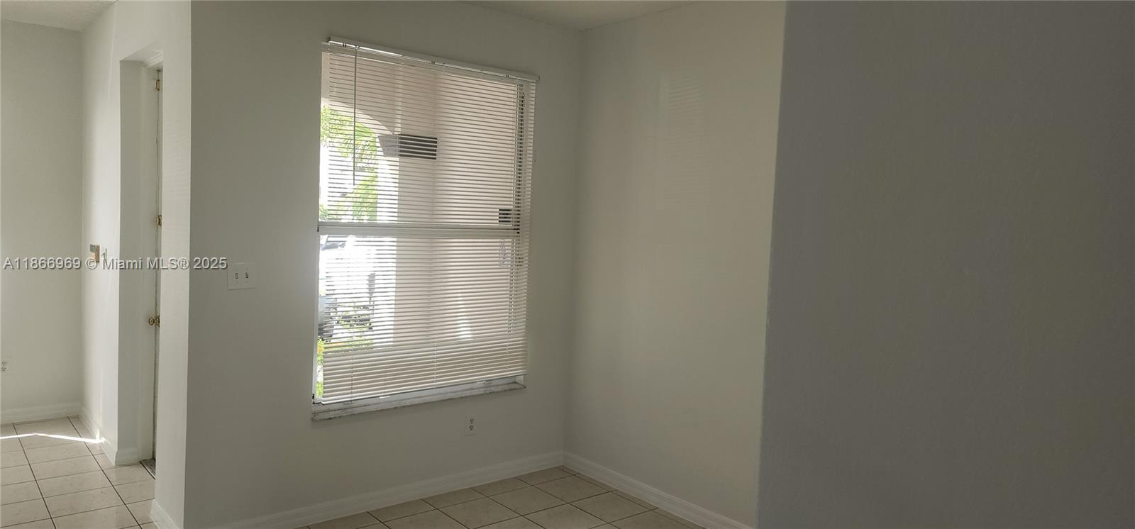 TIFFANY LAKES CONDO - Residential Lease