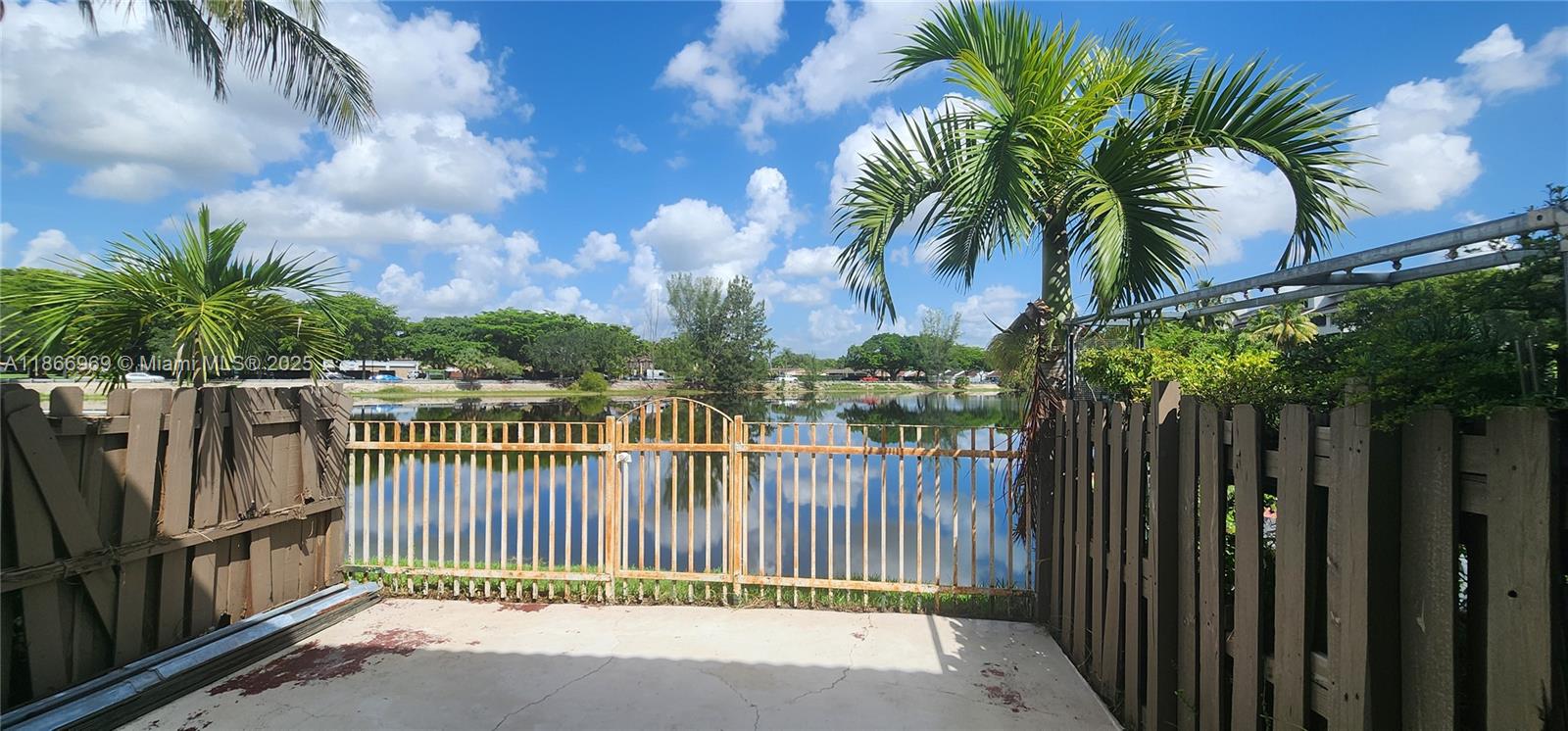 TIFFANY LAKES CONDO - Residential Lease