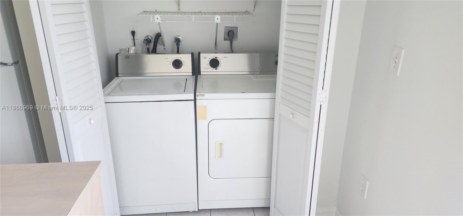 TIFFANY LAKES CONDO - Residential Lease