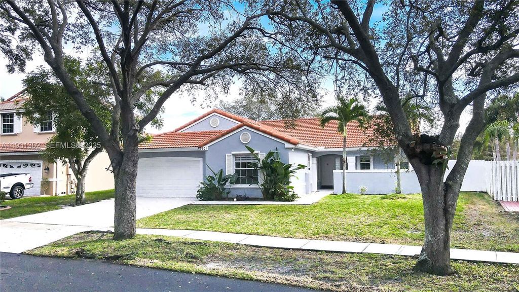 Photo of 1901 SW 129th Ter, Miramar, FL 33027 (MLS # A11931302)