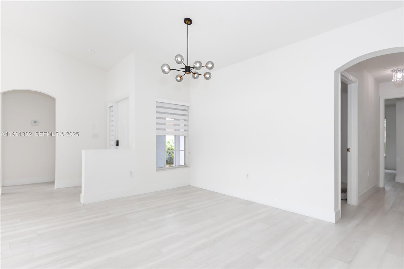 FLAMINGO ESTATES - Residential Lease