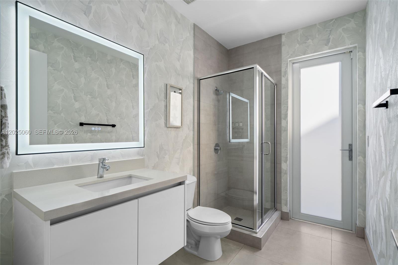 DORAL COMMONS RESIDENTIAL - Residential
