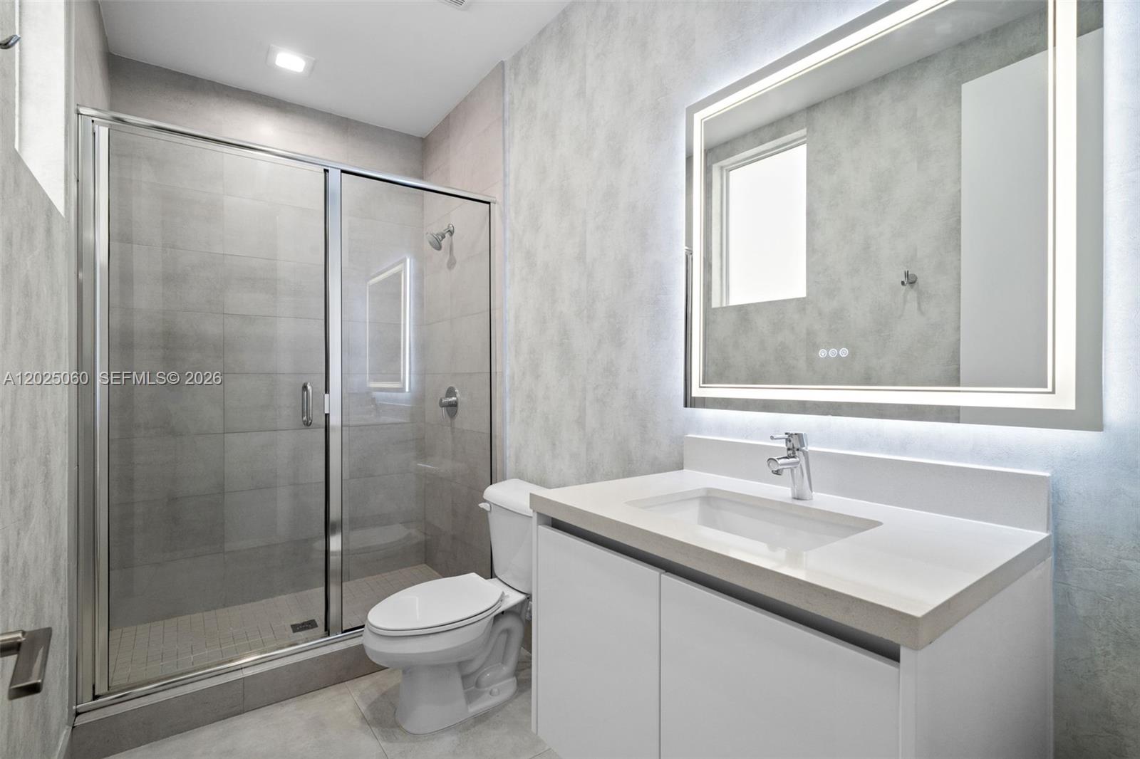 DORAL COMMONS RESIDENTIAL - Residential