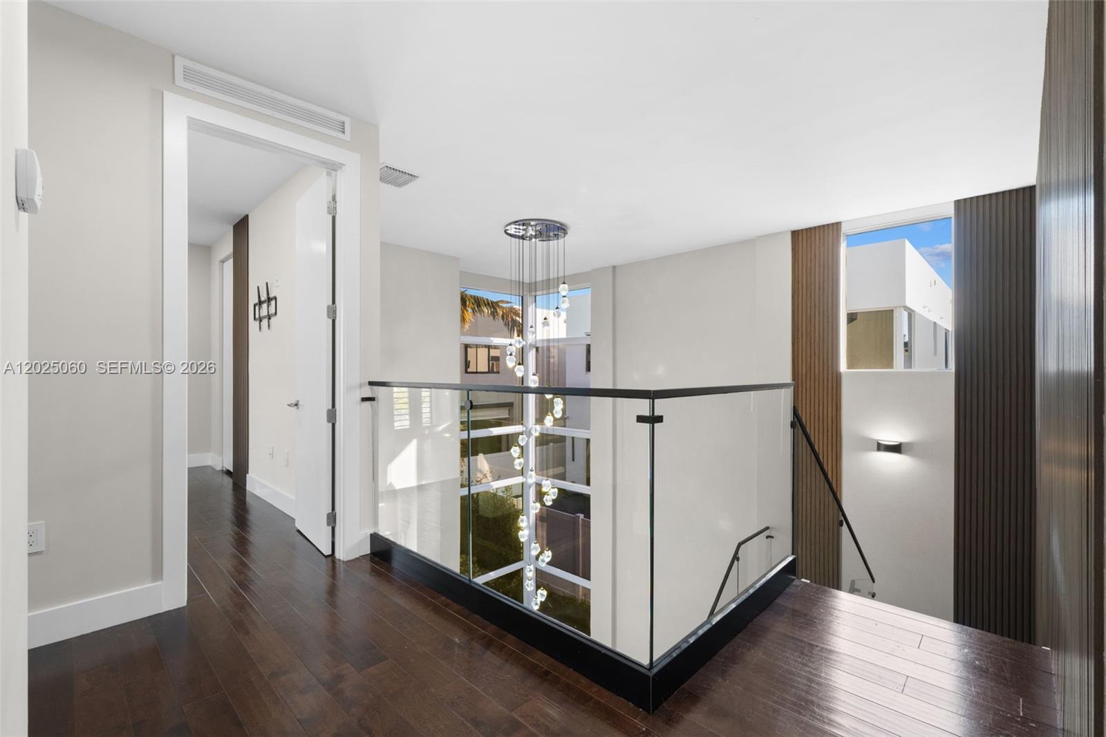 DORAL COMMONS RESIDENTIAL - Residential
