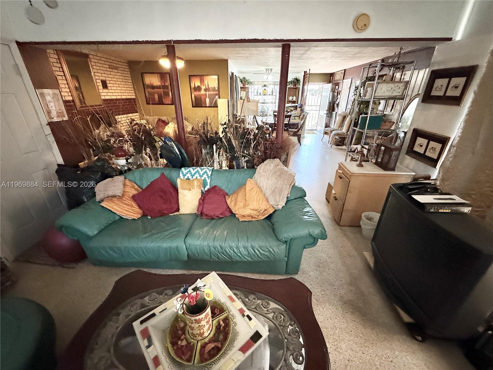 CAROL CITY 1 ST ADDN - Residential