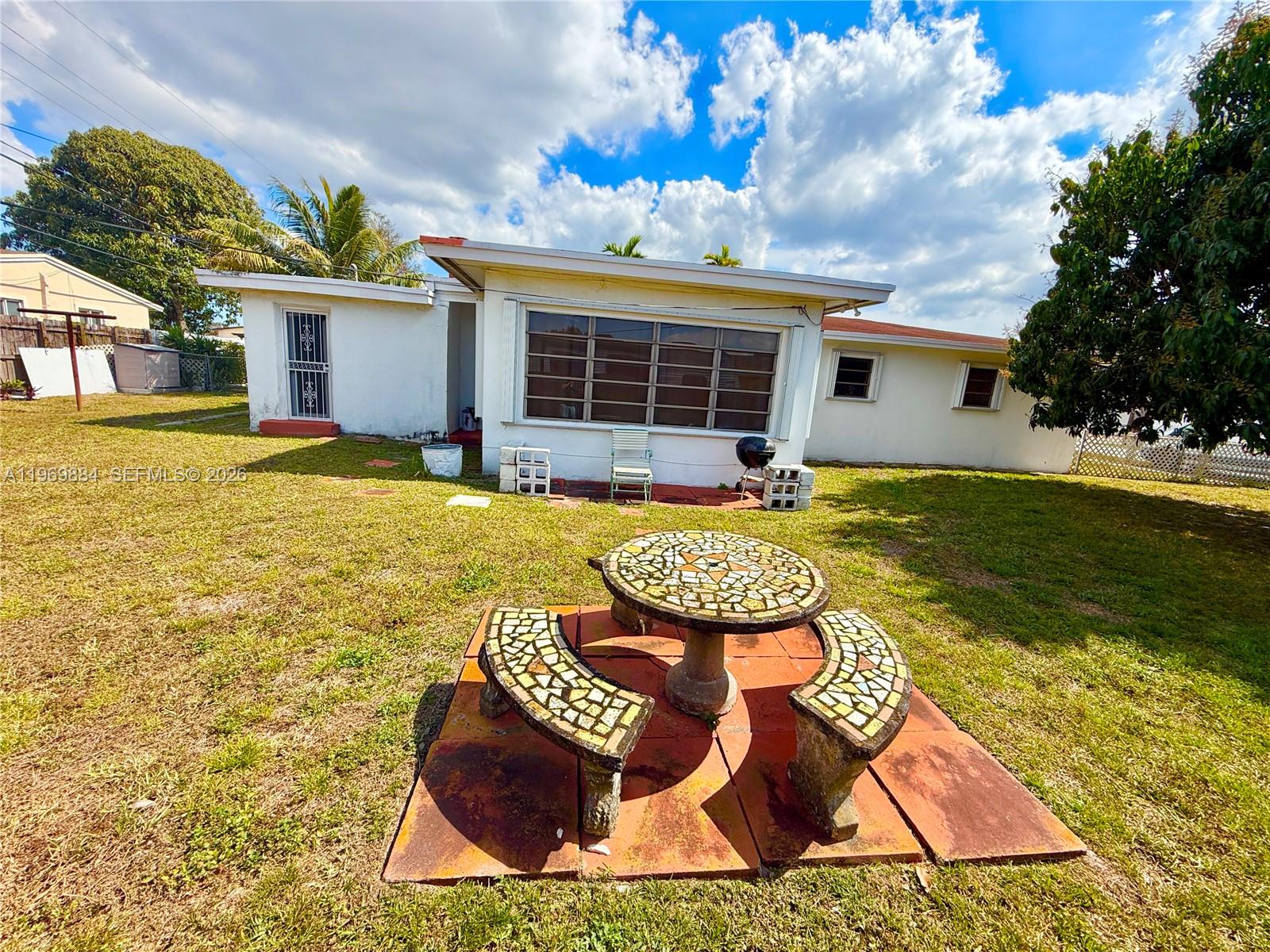 CAROL CITY 1 ST ADDN - Residential