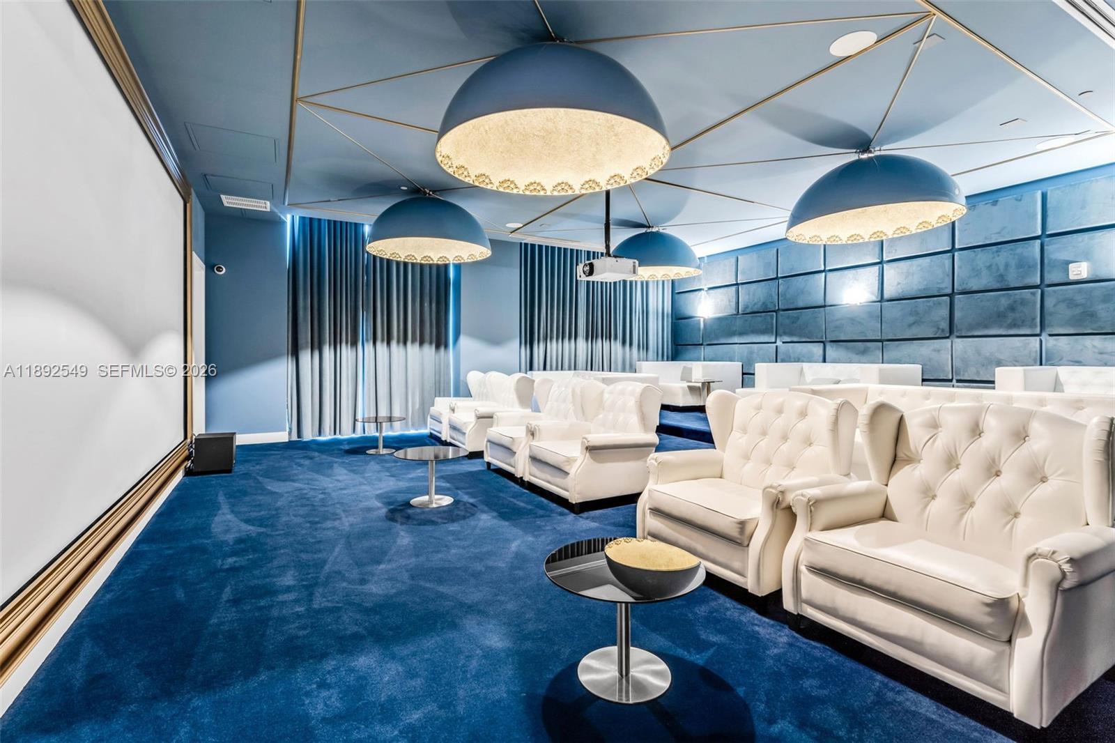 METROPICA NORTH TOWER ONE - Residential