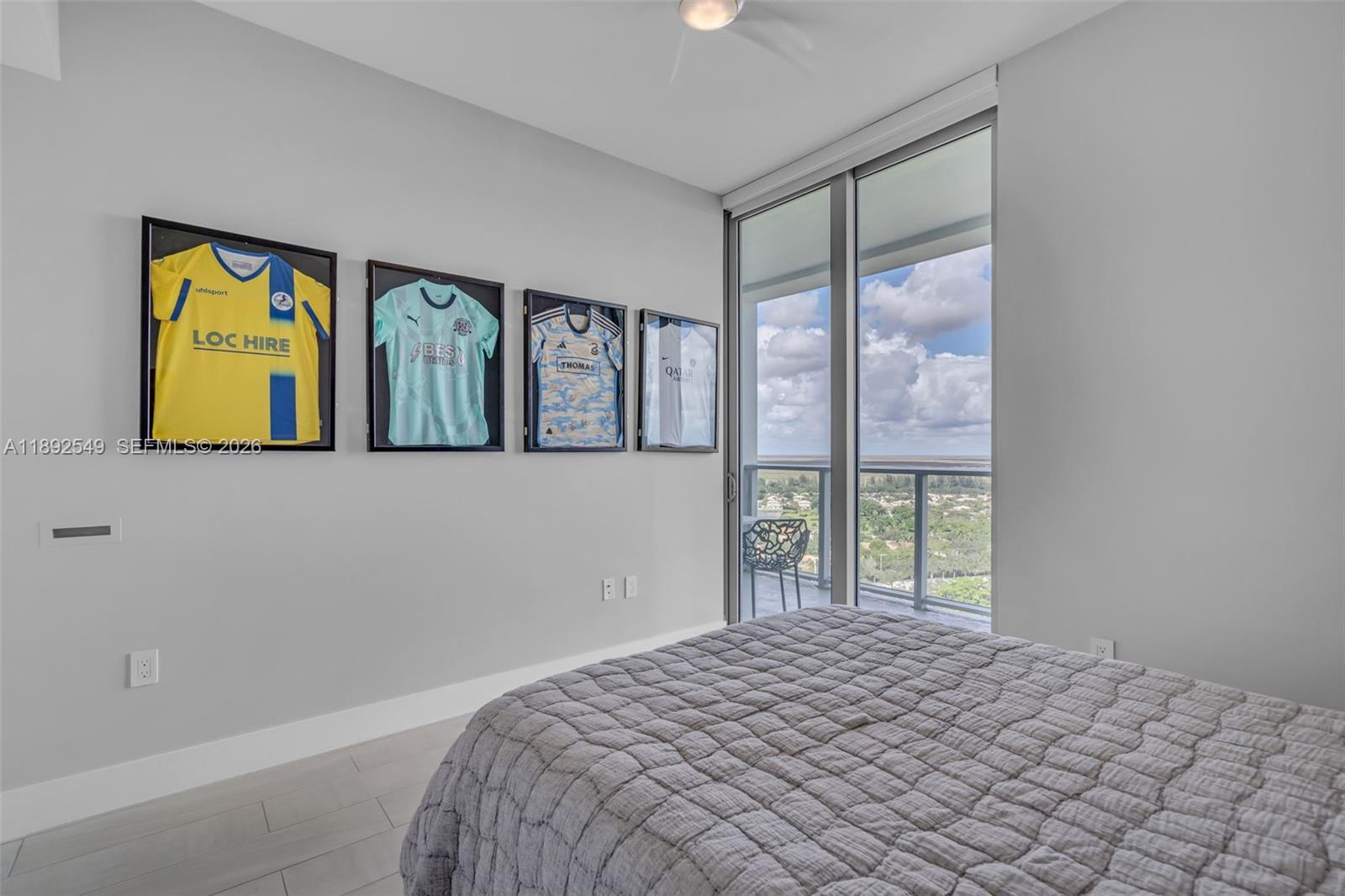 METROPICA NORTH TOWER ONE - Residential