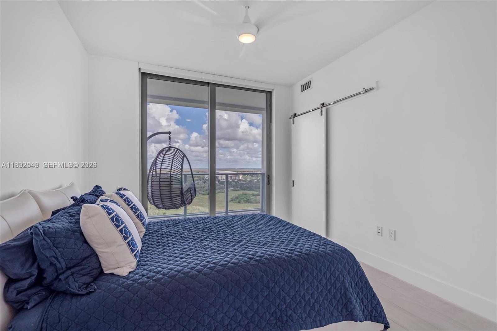 METROPICA NORTH TOWER ONE - Residential