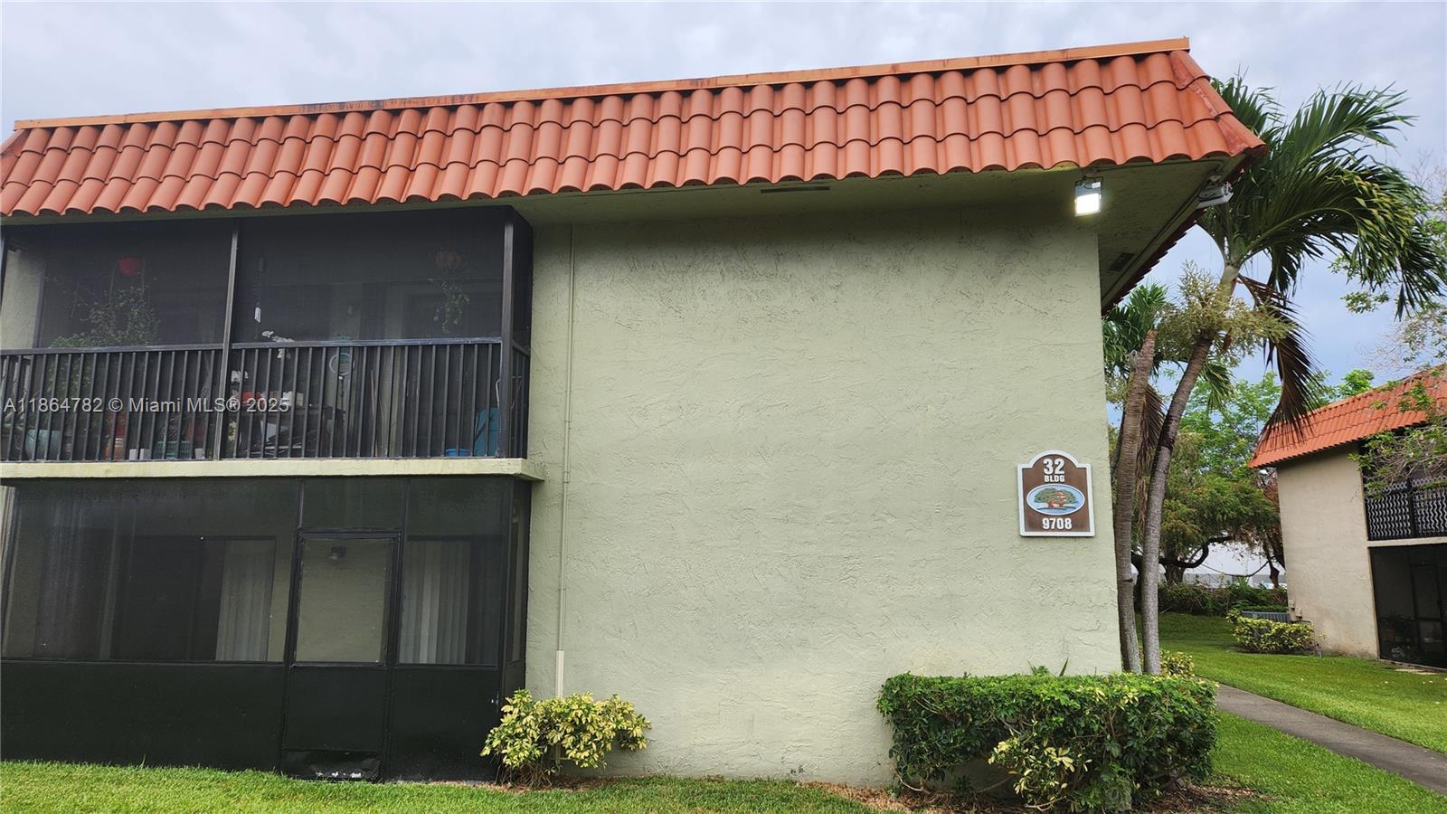 9708 Hammocks Blvd 101-32