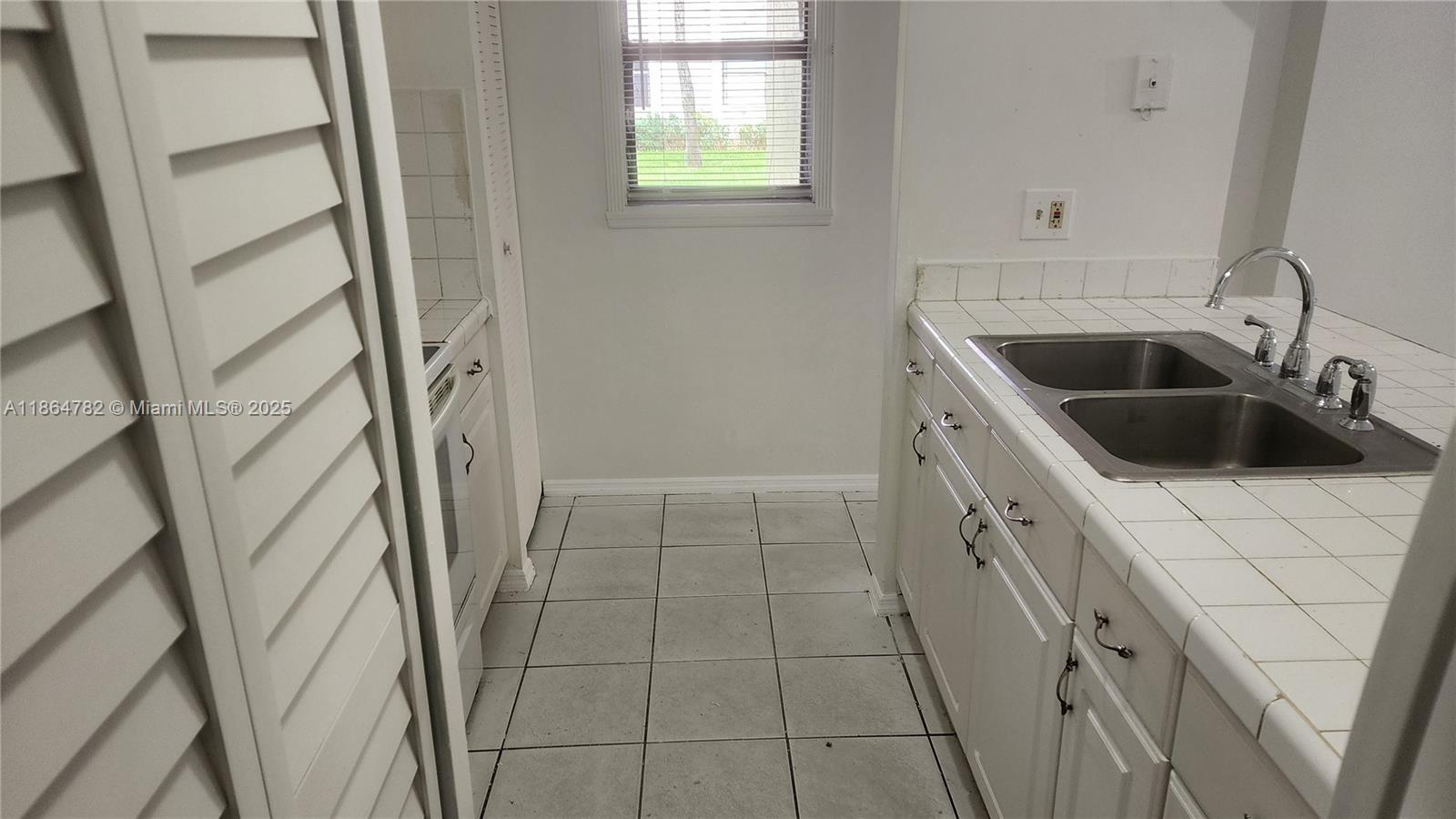 9708 Hammocks Blvd 101-32