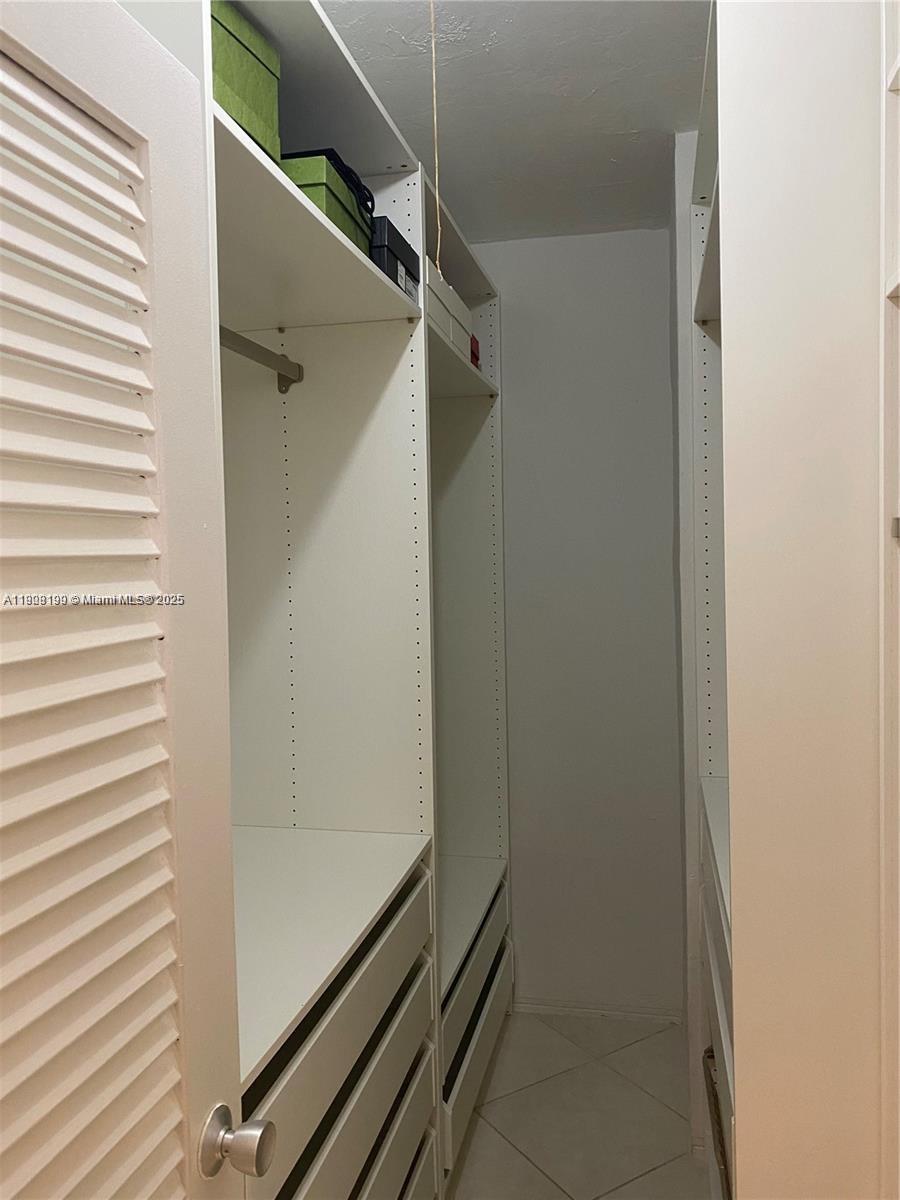 THE PLAZA OF BAL HARBOUR - Residential Lease