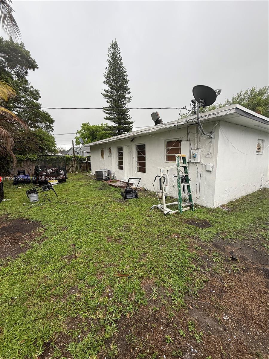 HYDE PARK FIRST SEC - Residential