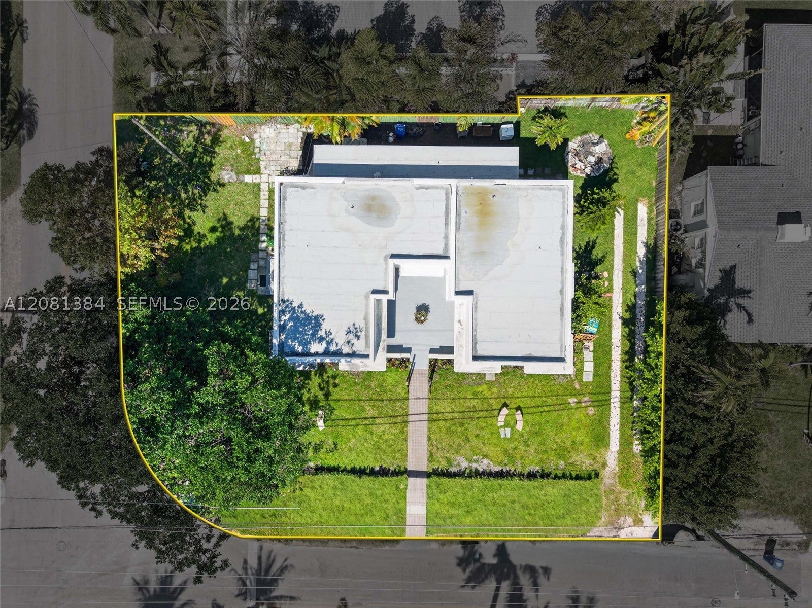 401 NE 14th Ave