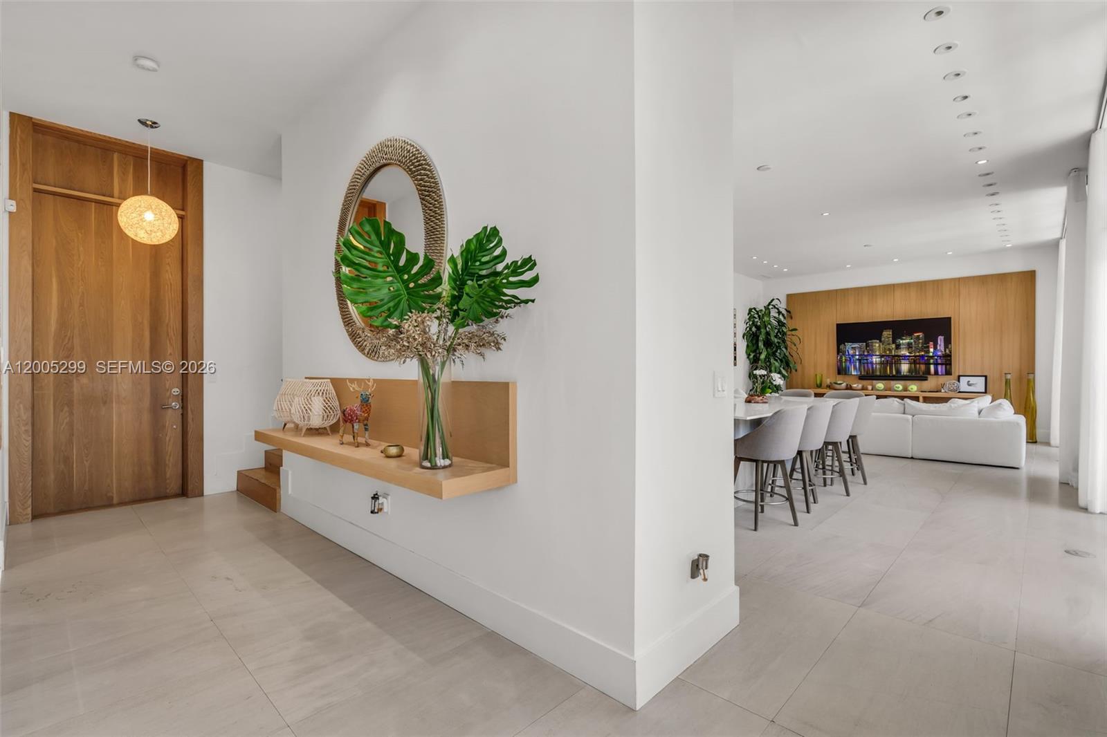 TROPICAL ISLE HOMES SUB - Residential