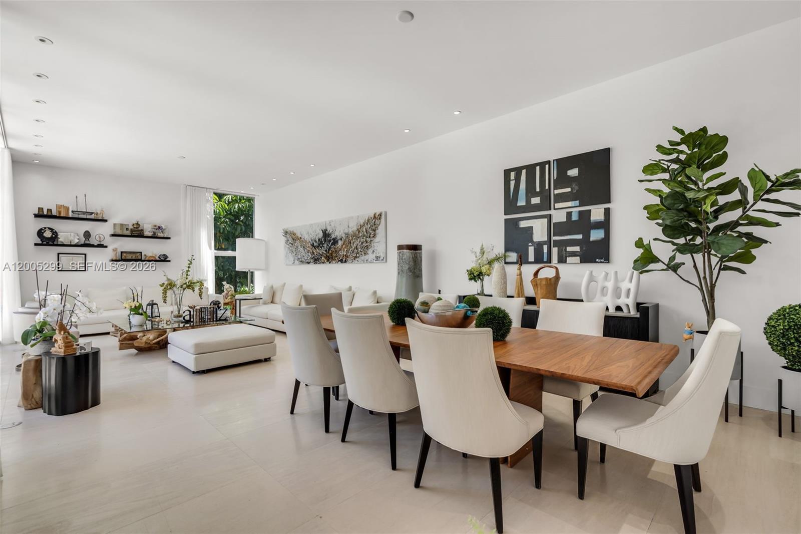 TROPICAL ISLE HOMES SUB - Residential