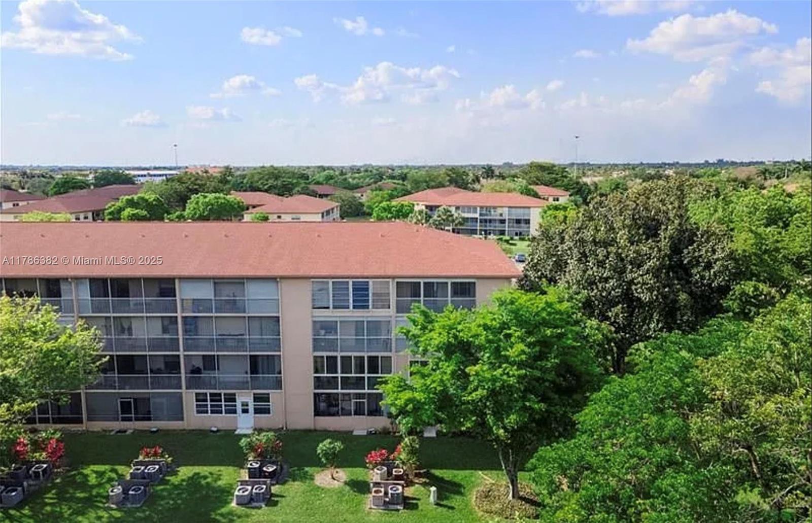 NEW HAMPTON AT CENTURY VI - Residential