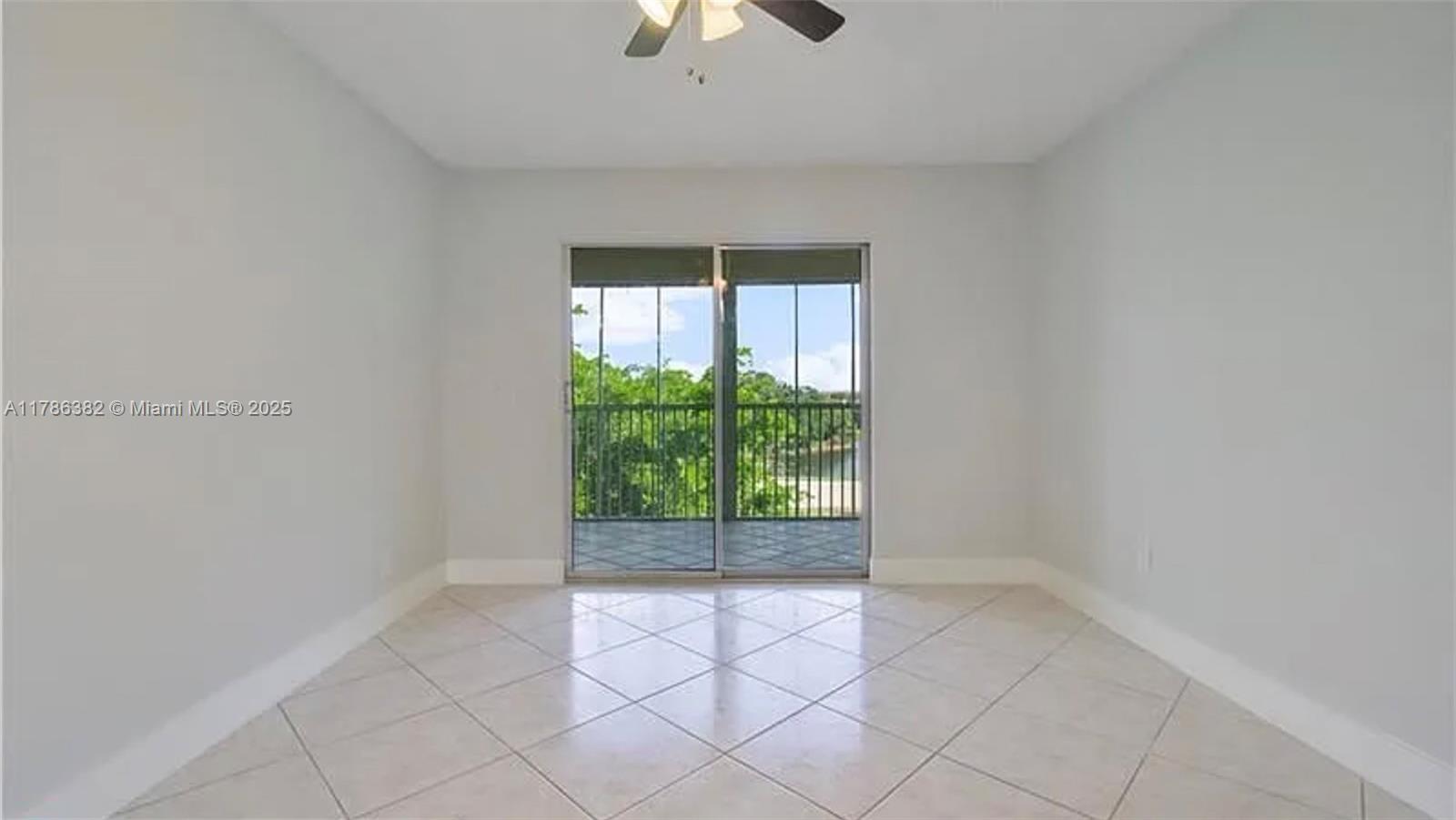 NEW HAMPTON AT CENTURY VI - Residential