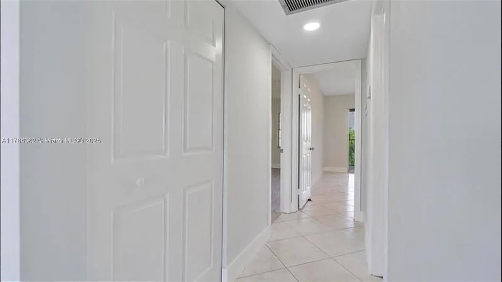 NEW HAMPTON AT CENTURY VI - Residential