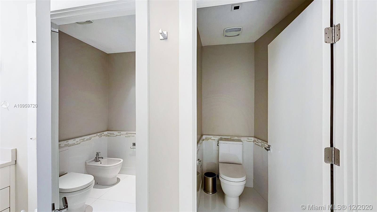 900 BISCAYNE BAY CONDO - Residential