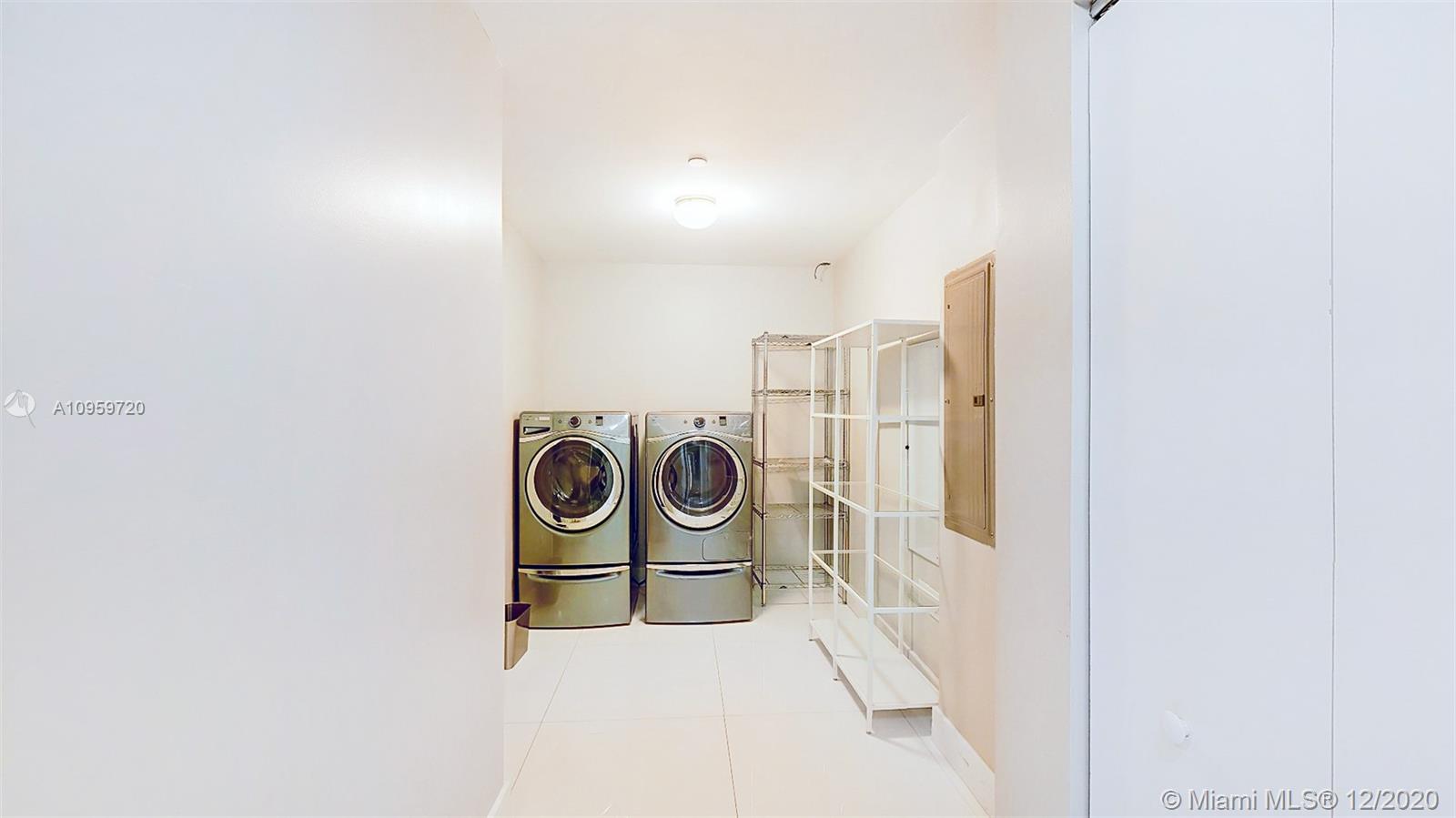 900 BISCAYNE BAY CONDO - Residential