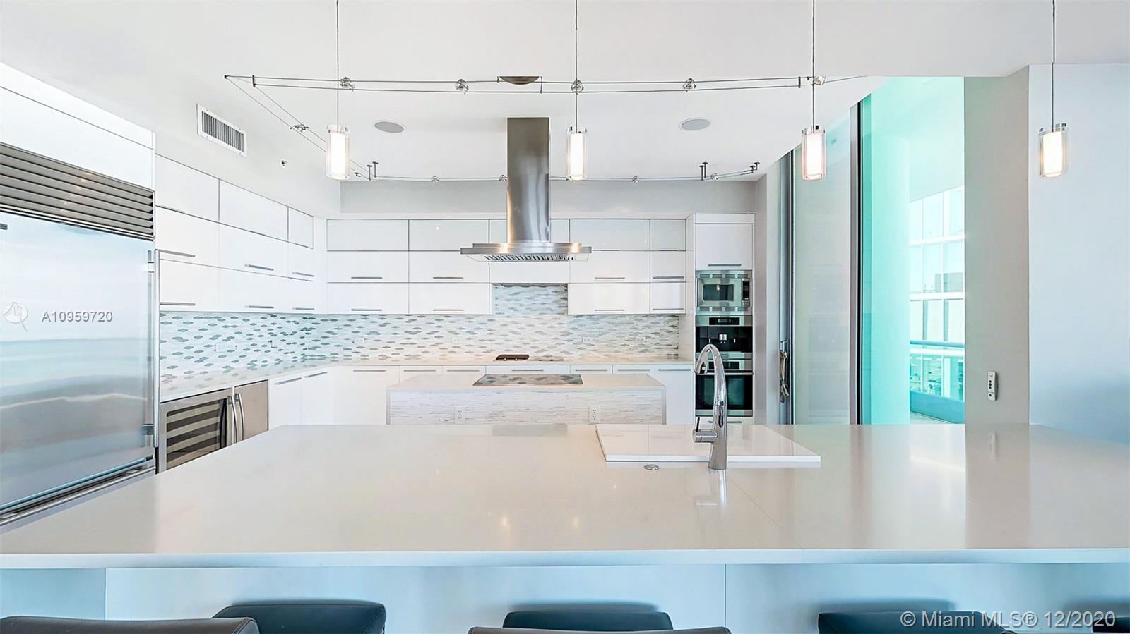 900 BISCAYNE BAY CONDO - Residential