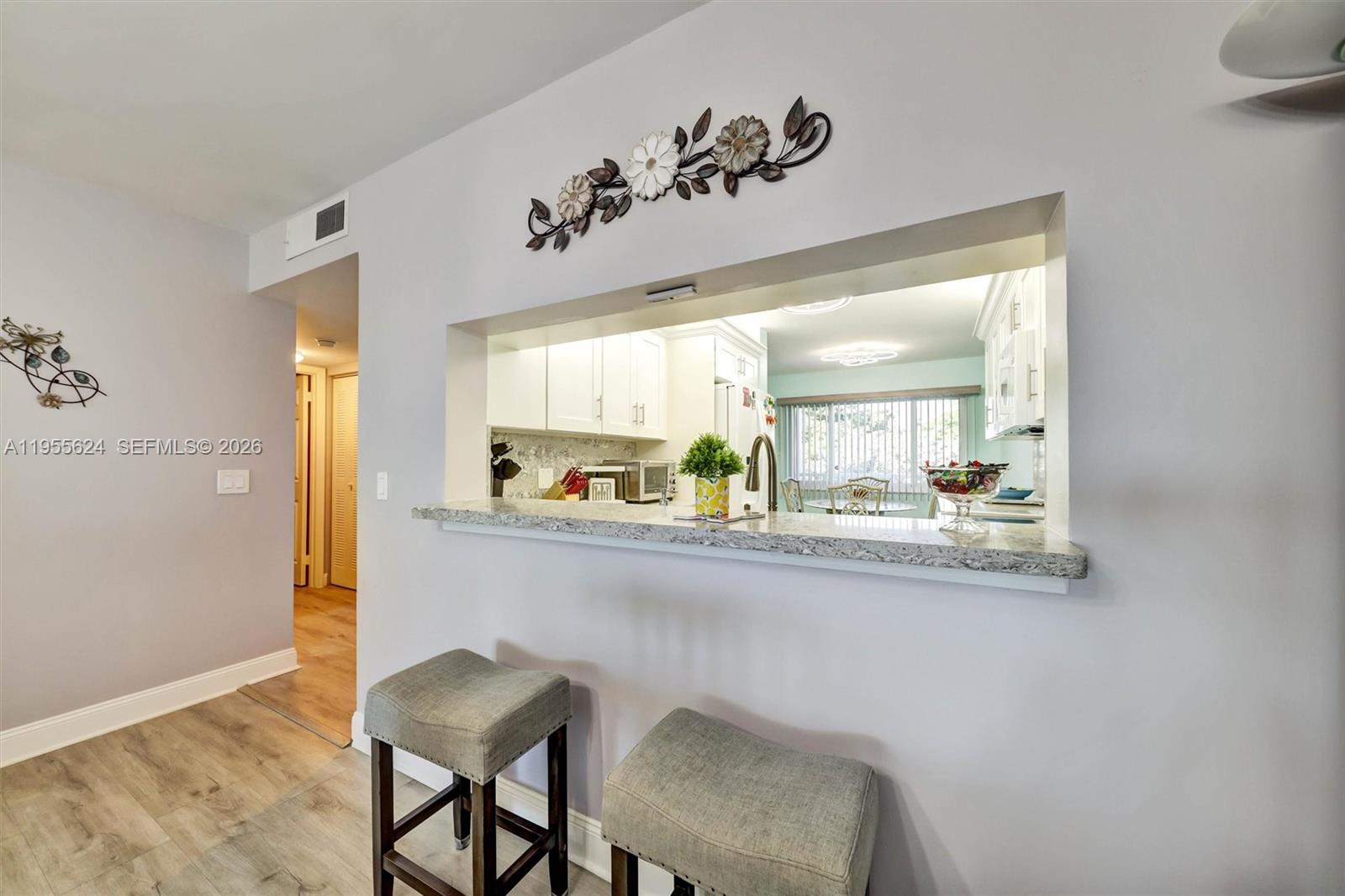 DEVON CONDOMINIUM G - Residential