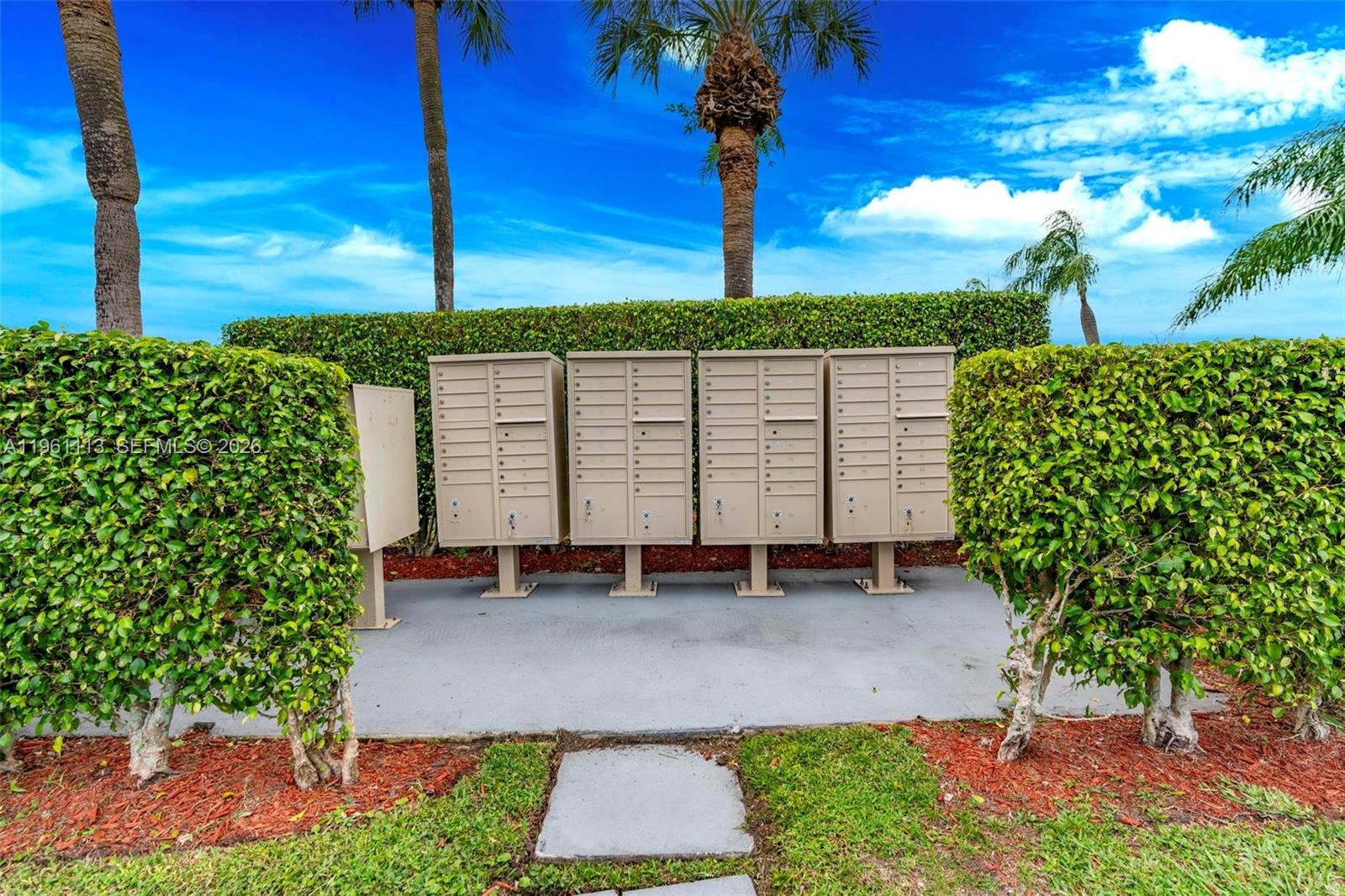 PALM GREENS AT VILLA DEL - Residential