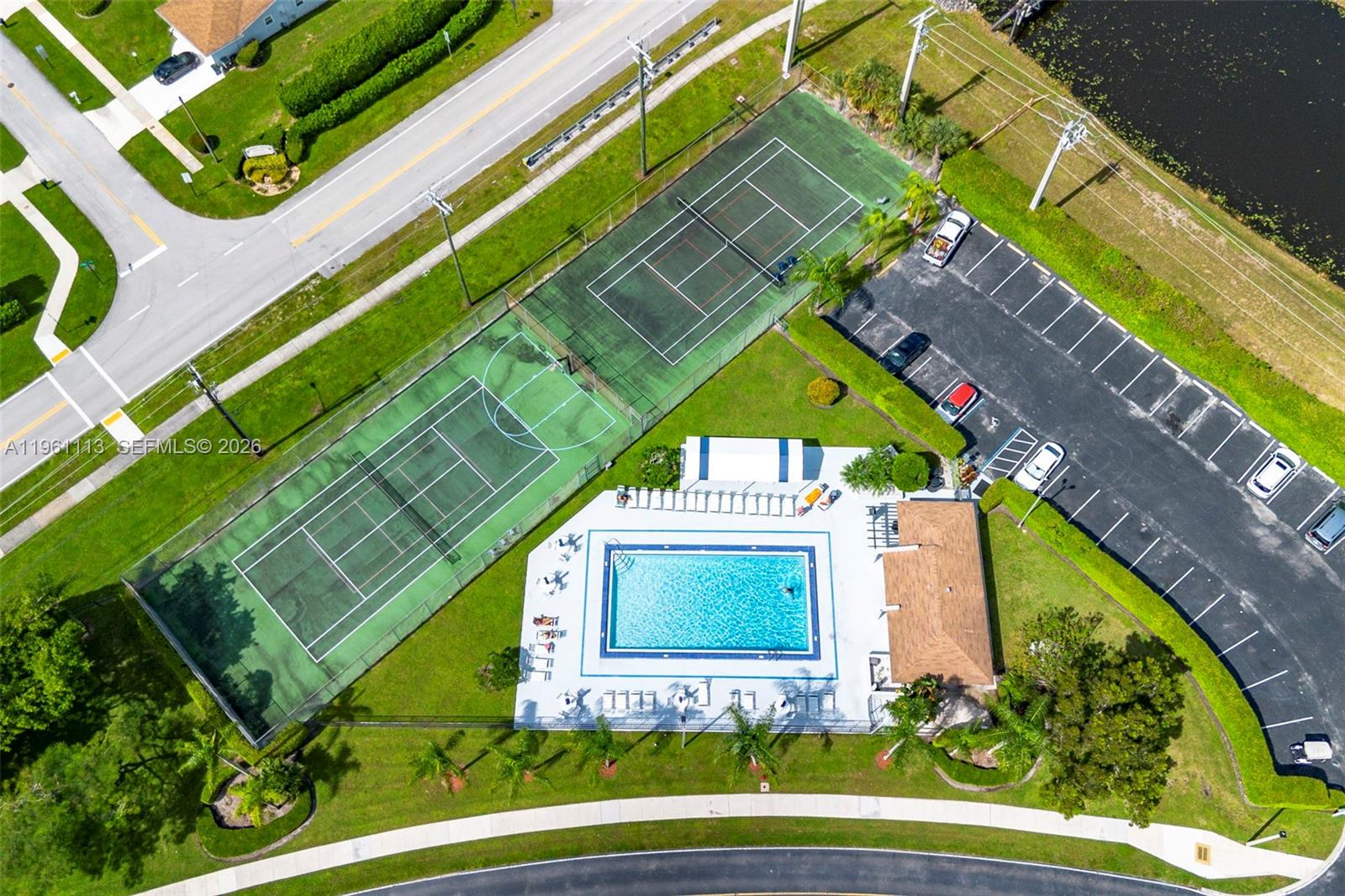 PALM GREENS AT VILLA DEL - Residential