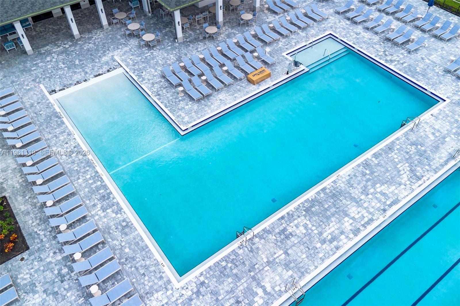 PALM GREENS AT VILLA DEL - Residential