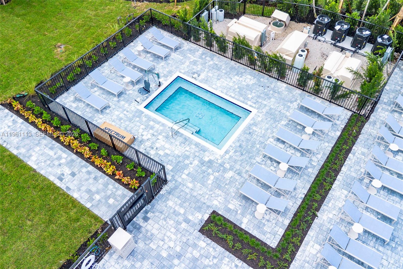 PALM GREENS AT VILLA DEL - Residential