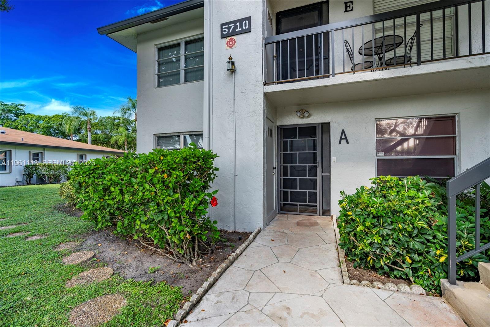PALM GREENS AT VILLA DEL - Residential