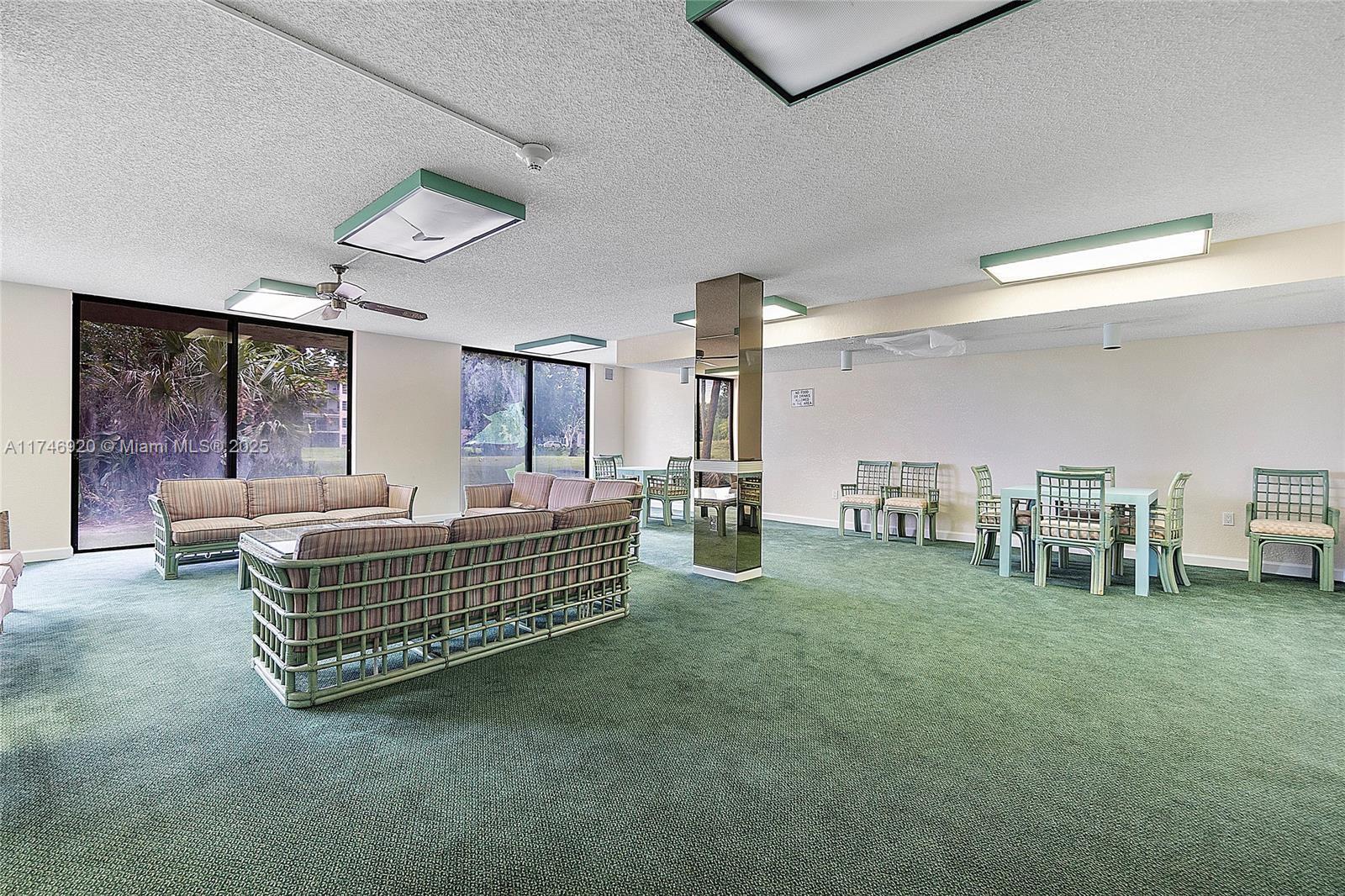 INVERWOOD CONDO - Residential