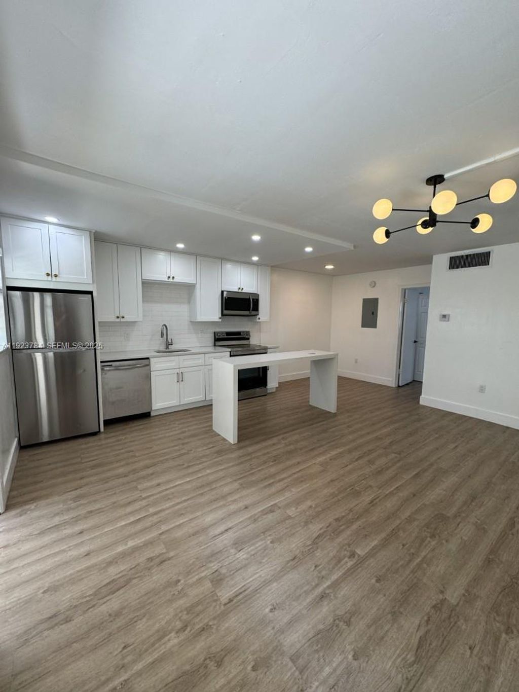 Photo of 1720 Cleveland St #110w, Hollywood, FL 33020 (MLS # A11923784)