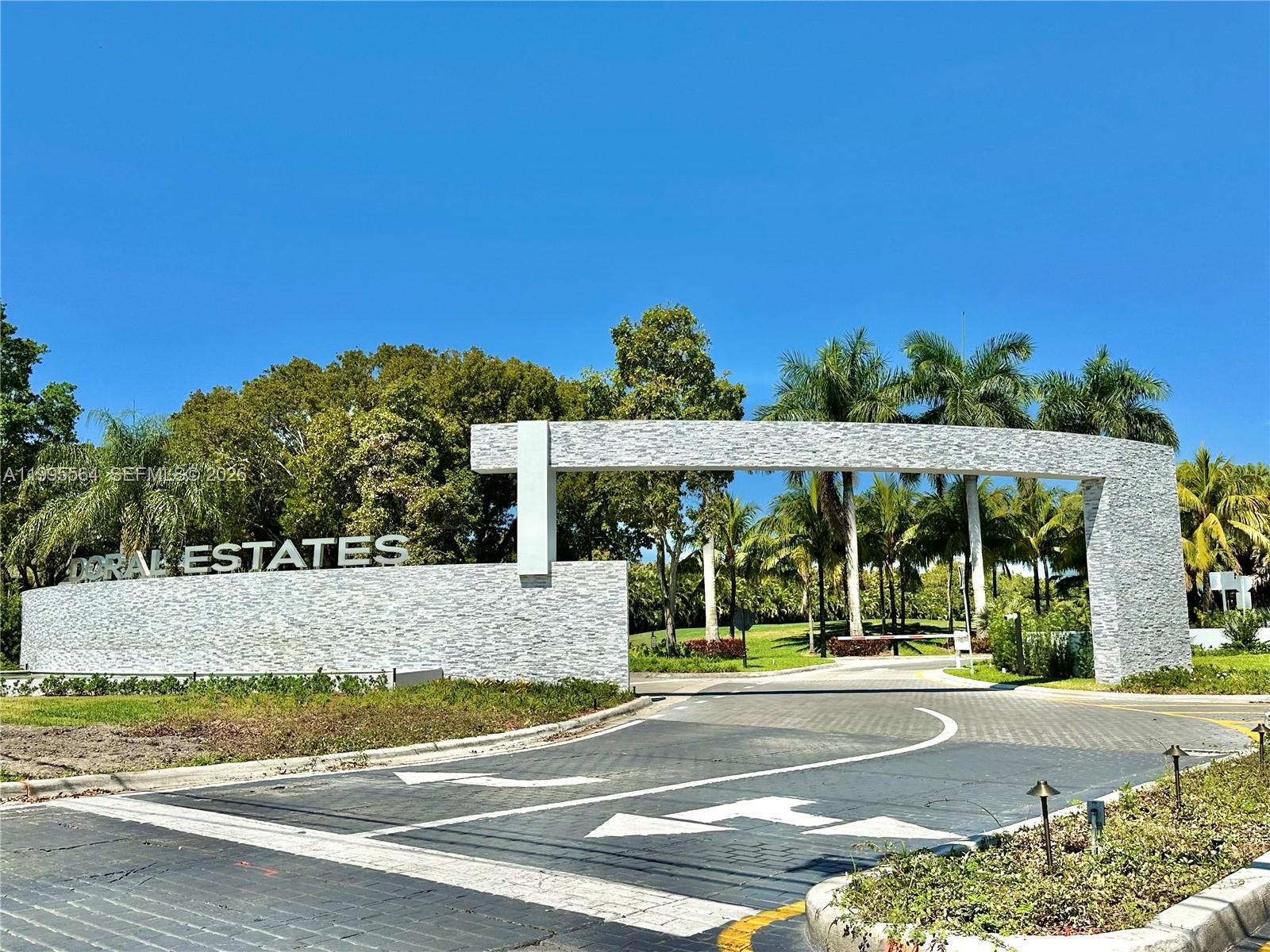 5023 NW 94th Doral Pl 5023