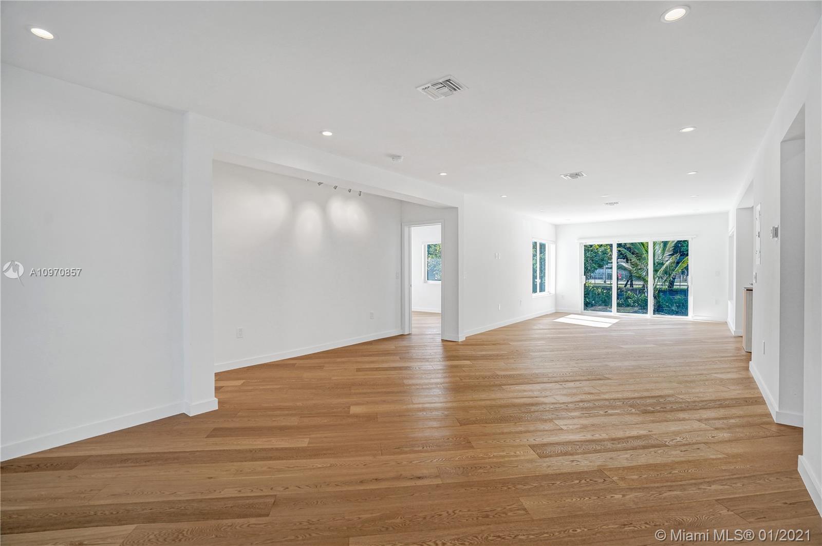 BRICKELL HAMMOCK UN 1 - Residential