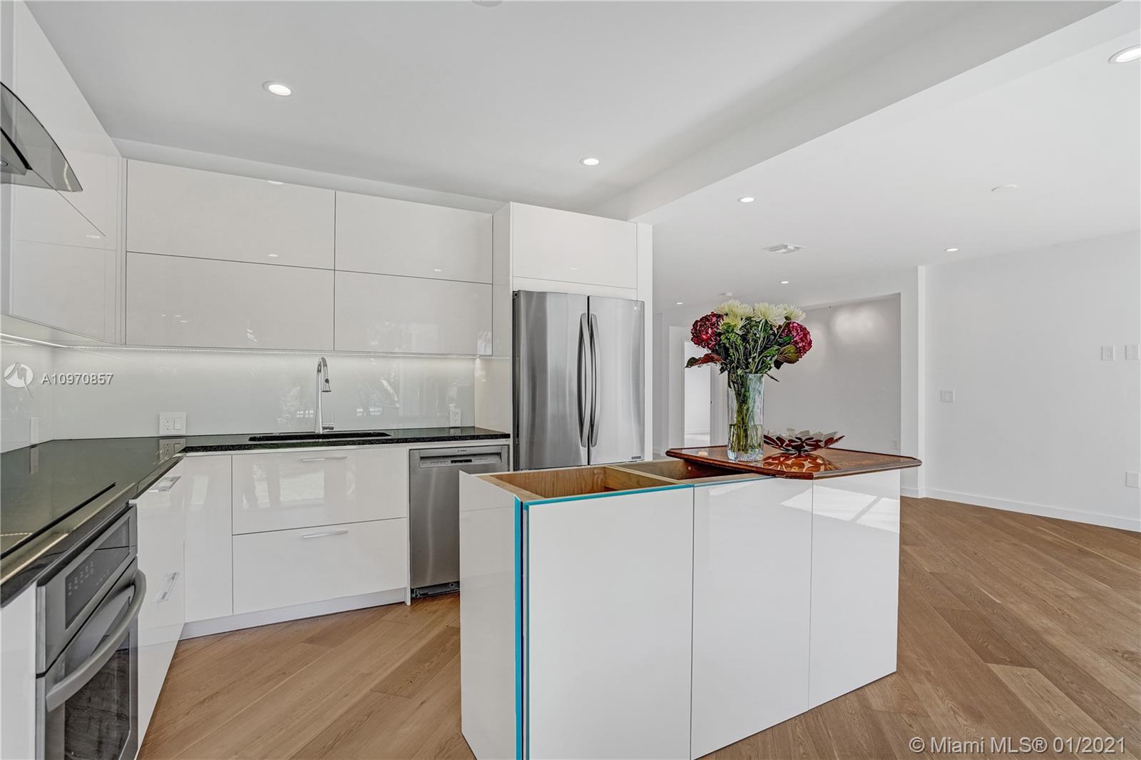 BRICKELL HAMMOCK UN 1 - Residential