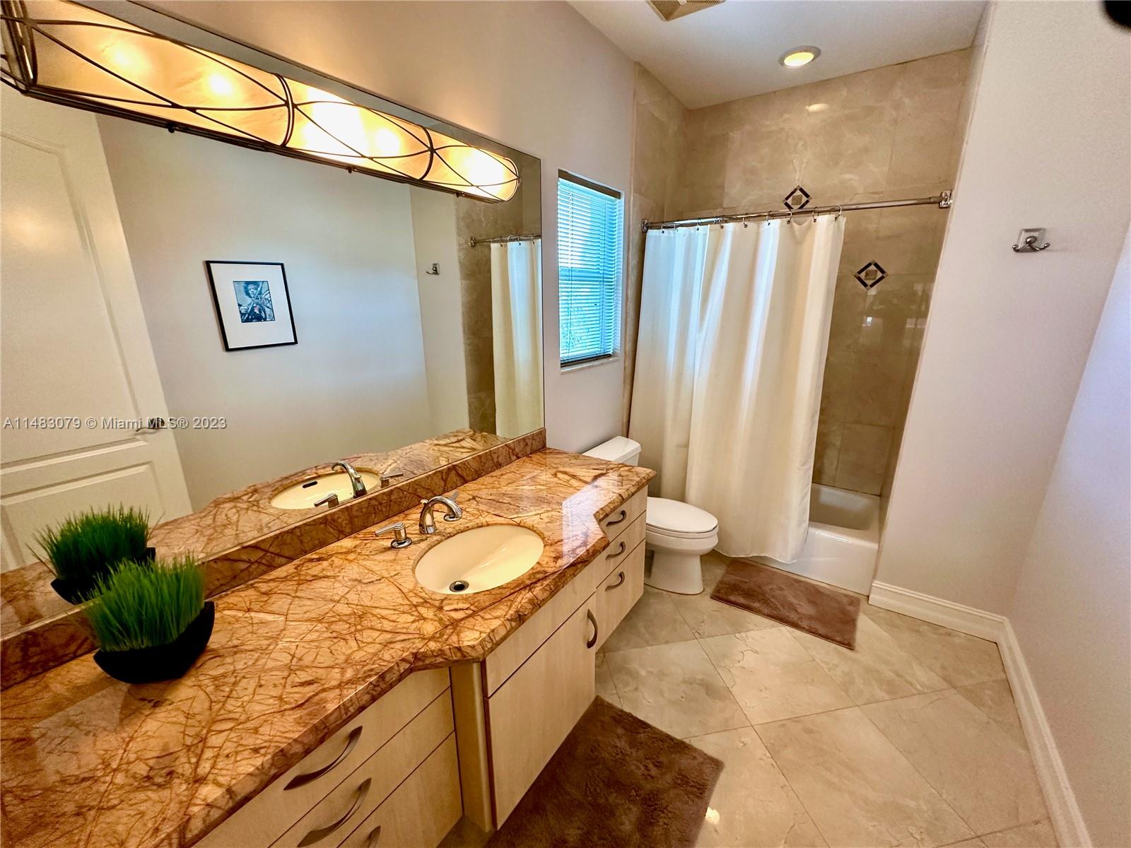 OCEAN HEIGHTS - Residential