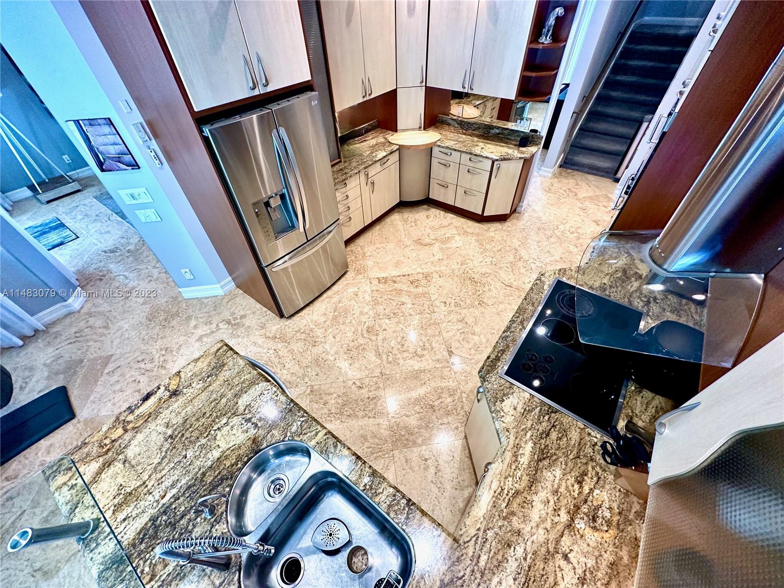 OCEAN HEIGHTS - Residential