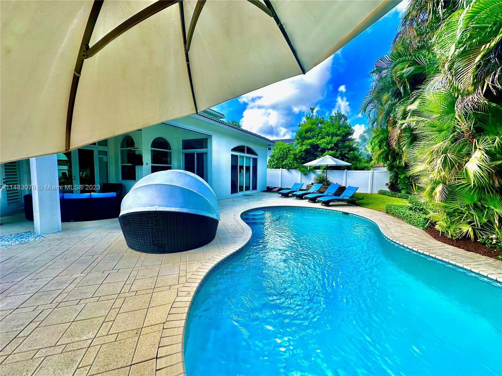 OCEAN HEIGHTS - Residential