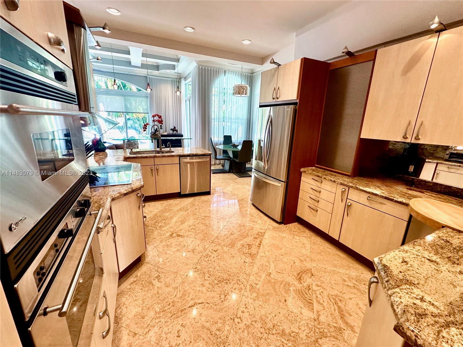 OCEAN HEIGHTS - Residential