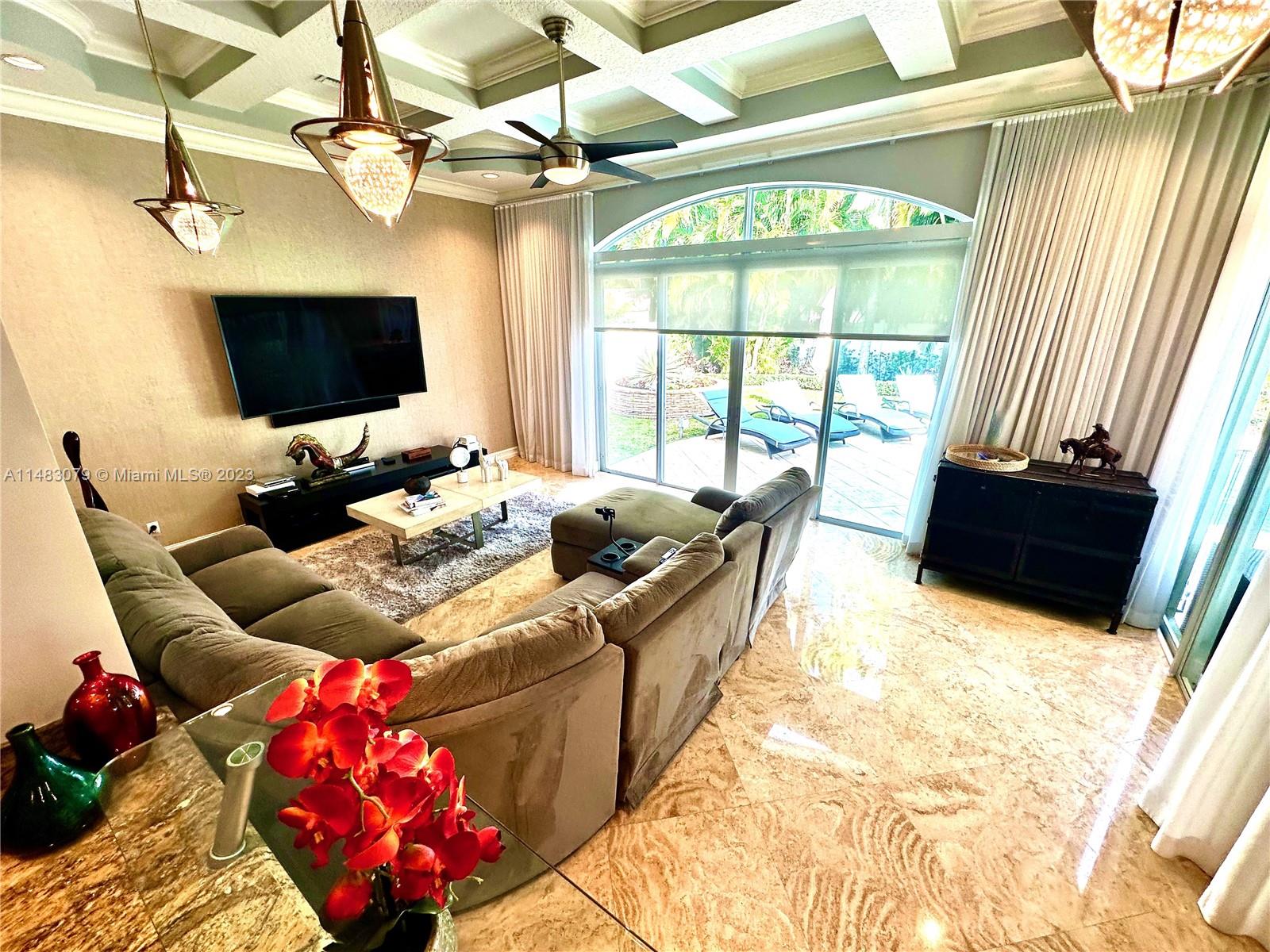 OCEAN HEIGHTS - Residential